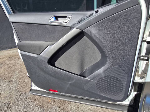 2009 Volkswagen Tiguan