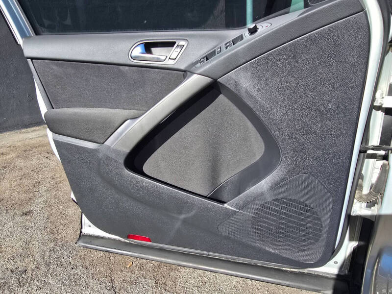 2009 Volkswagen Tiguan