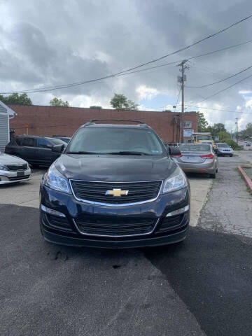 2017 Chevrolet Traverse LS