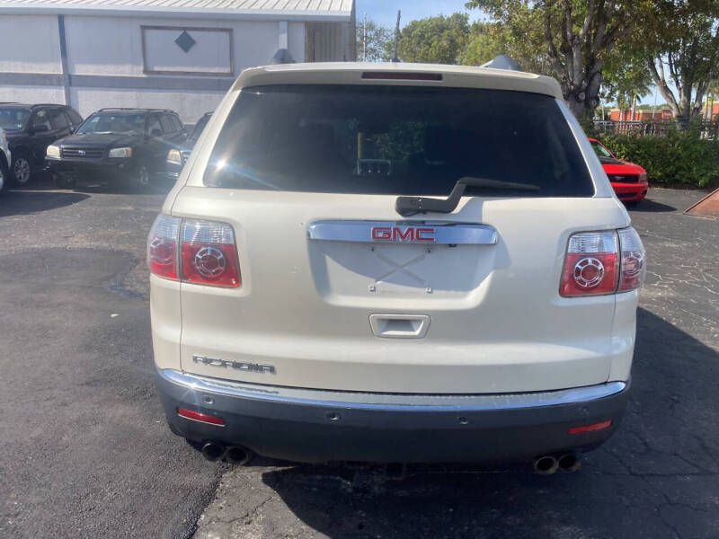 2011 GMC Acadia SLT-1