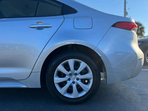 2022 Toyota Corolla LE