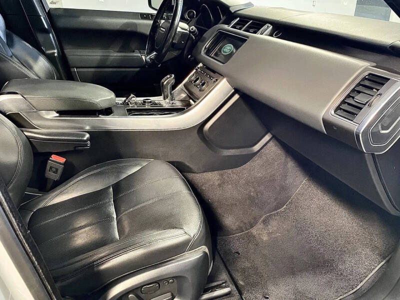 2015 Land Rover Range Rover Sport SE