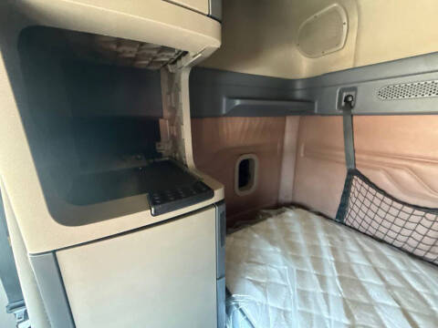2012 Freightliner Cascadia