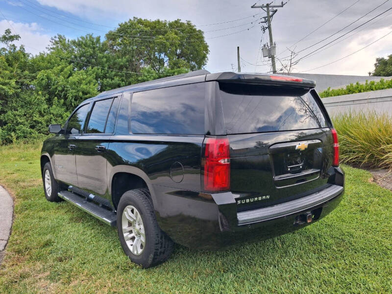 2015 Chevrolet Suburban LT