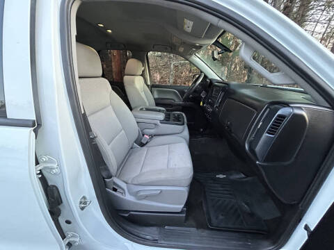 2017 Chevrolet Silverado 1500 Custom