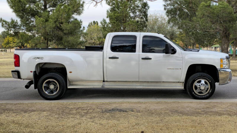 2009 Chevrolet Silverado 3500 LTZ photo 5