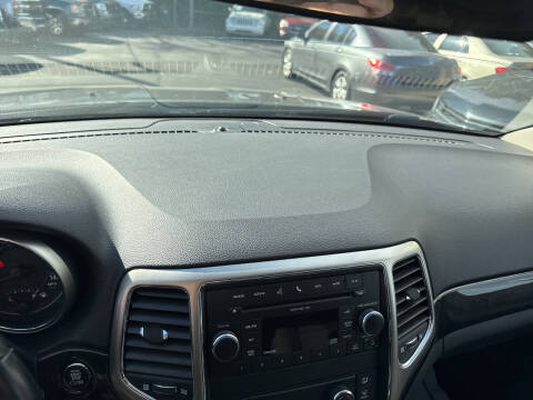 2011 Jeep Grand Cherokee Laredo