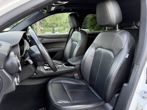 2022 Alfa Romeo Stelvio Ti