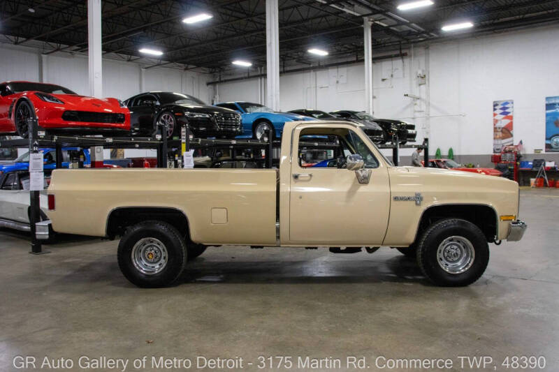 1987 Chevrolet R/V 10 Series V10