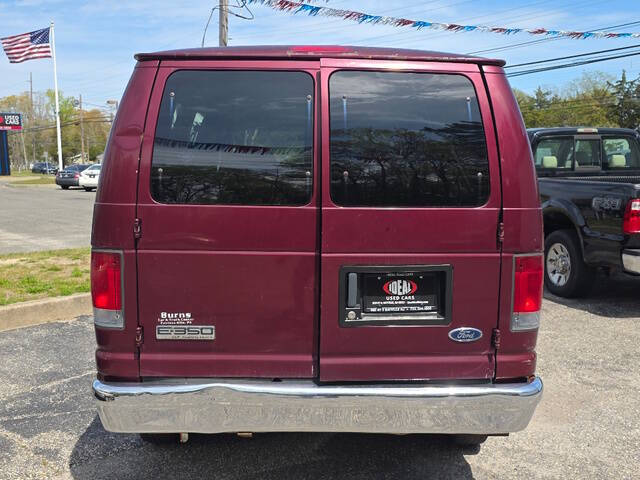 2006 Ford E-Series E-350 SD XLT
