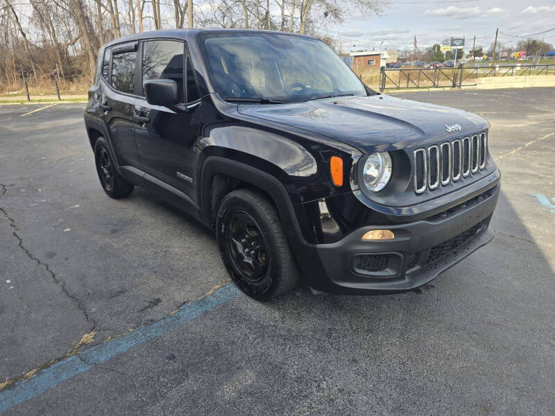 2017 Jeep Renegade Sport photo 2