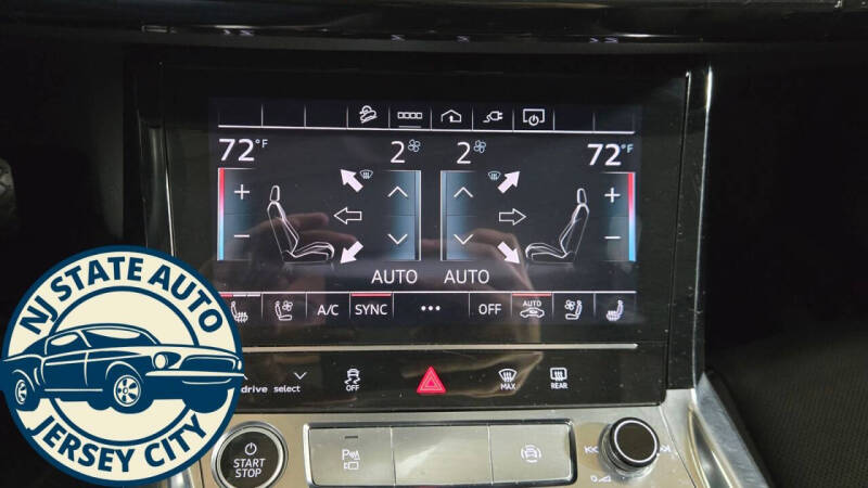 2024 Audi Q8 e-tron quattro Premium Plus