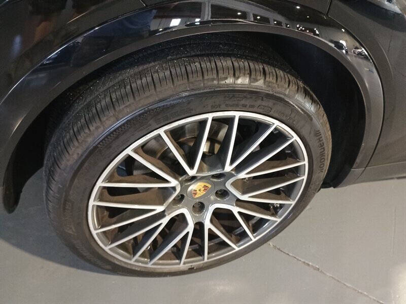 2019 Porsche Cayenne 98