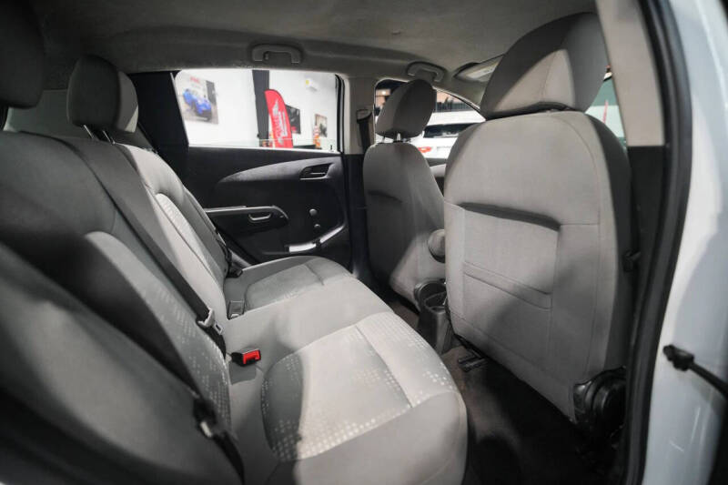 2017 Chevrolet Sonic LT Auto Fleet
