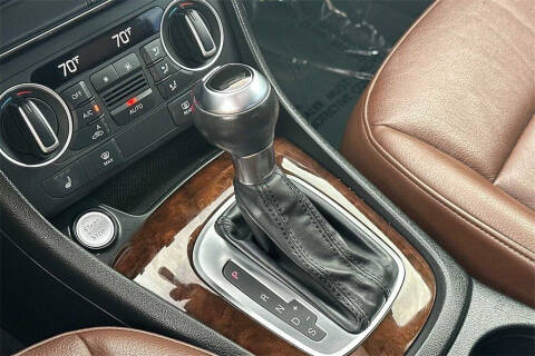 2017 Audi Q3 2.0T quattro Premium Plus