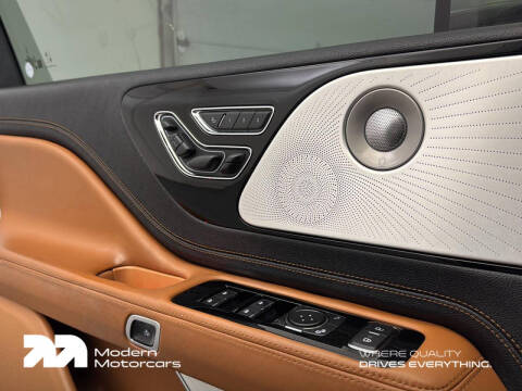 2020 Lincoln Aviator Black Label