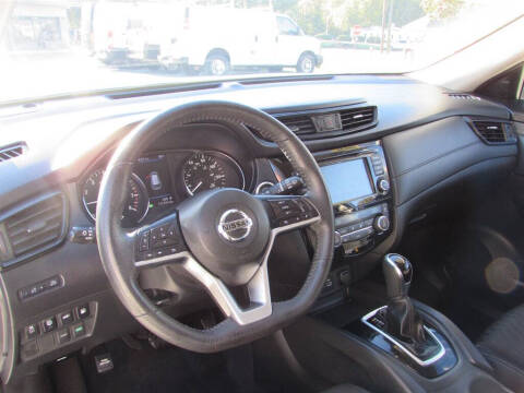 2020 Nissan Rogue SL