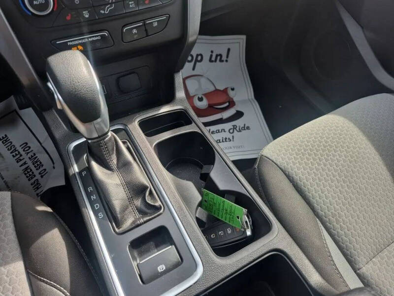 2019 Ford Escape SE