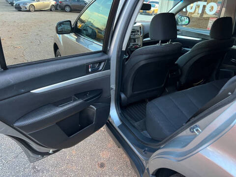 2011 Subaru Outback 2.5i Premium