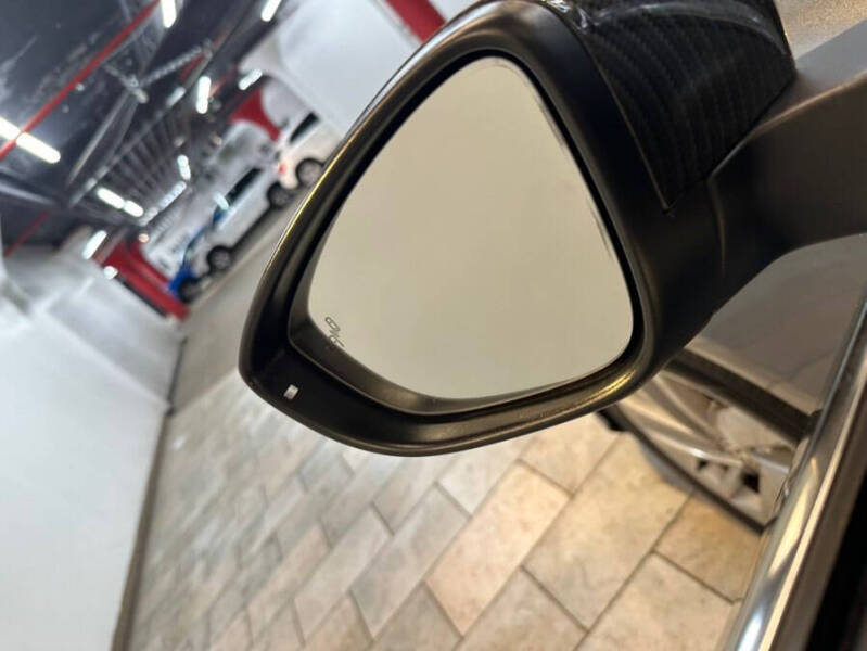 2018 Volkswagen Passat 2.0T SE