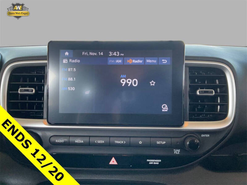 2022 Hyundai Venue SEL