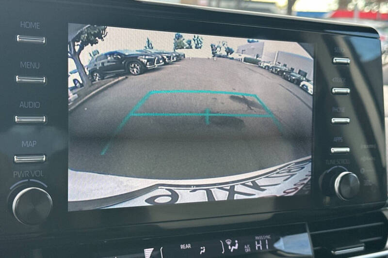 2024 Toyota Sienna XSE 7-Passenger