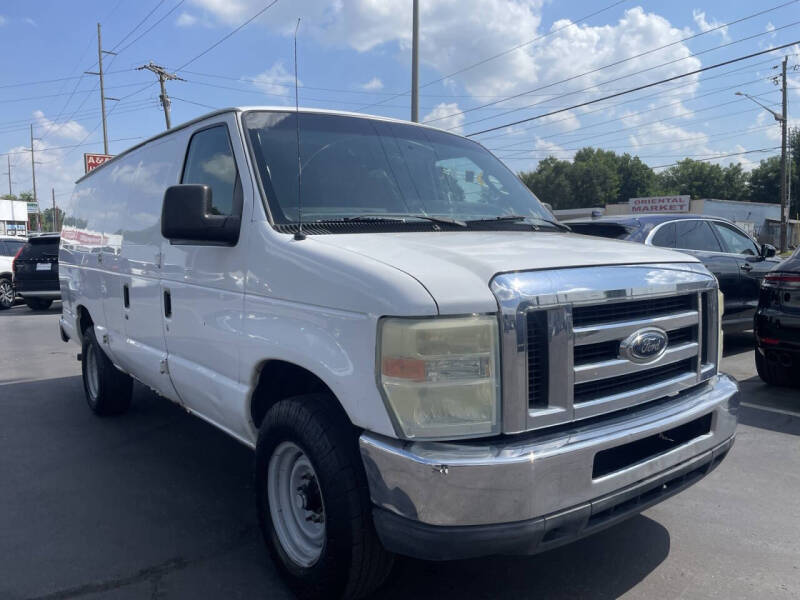 2010 Ford E-Series E-250