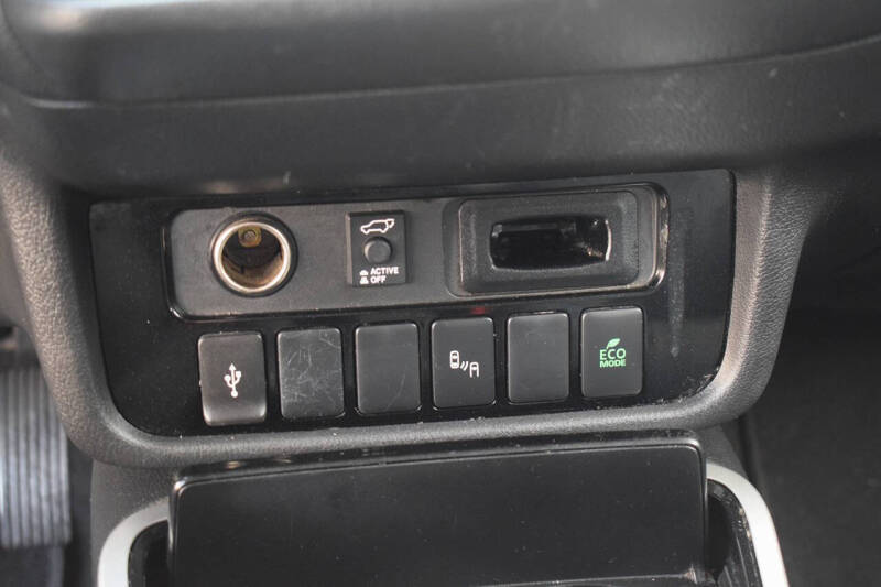 2020 Mitsubishi Outlander SEL