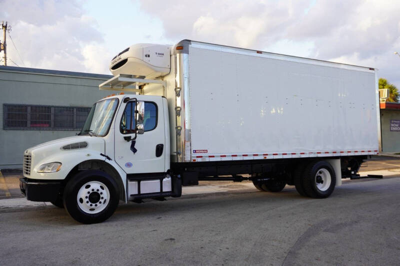 2018 Freightliner M2 106