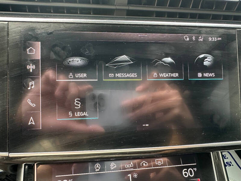 2019 Audi Q8 quattro Premium 55 TFSI