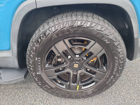 2023 Rivian R1S Launch Edition