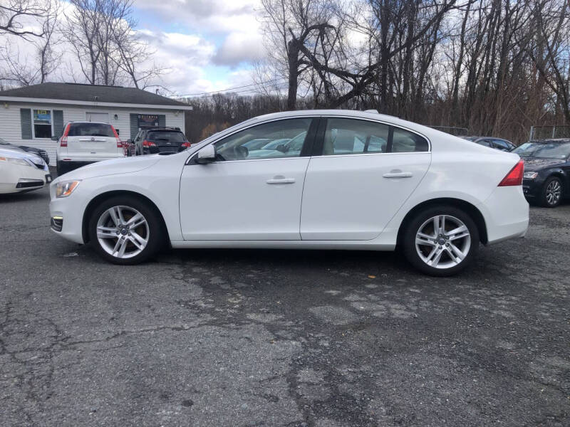 2015 Volvo S60 T5 Drive-E Premier Plus