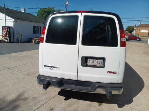 2023 GMC Savana 2500