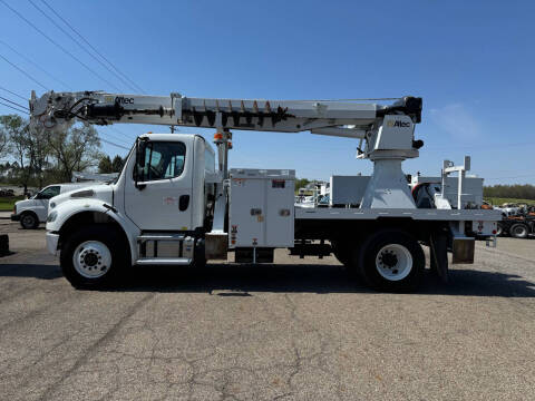 2019 Freightliner M2 106