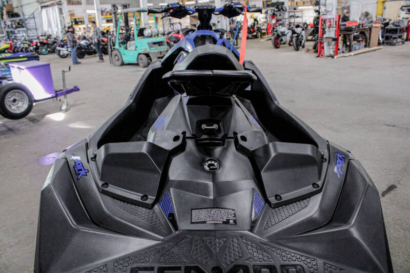 2023 Sea-Doo Spark Trixx