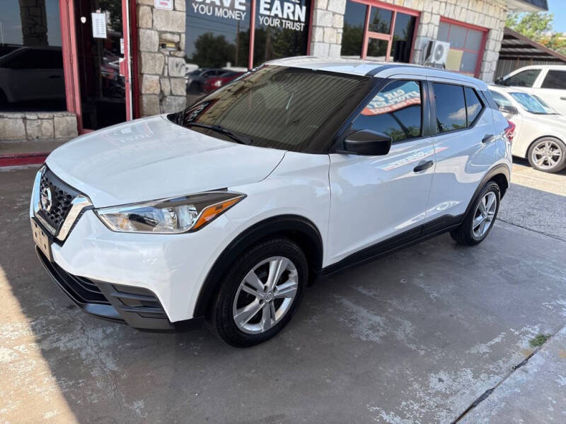 2020 Nissan Kicks S