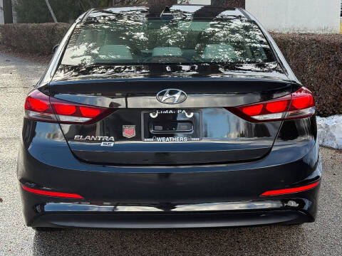 2018 Hyundai Elantra