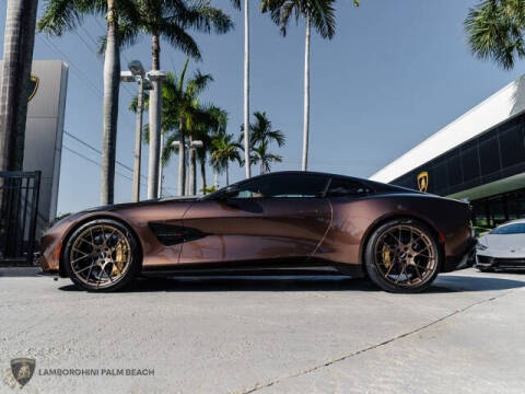 2025 Aston Martin Vanquish