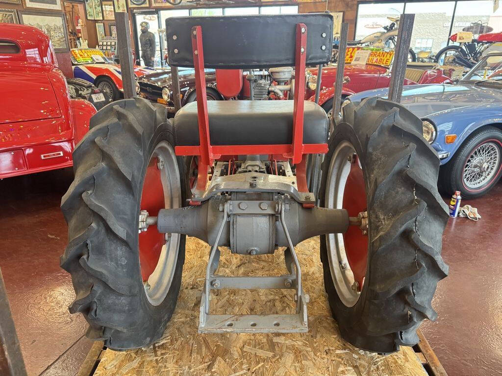 1947 Gibson Model SD Tractor 5
