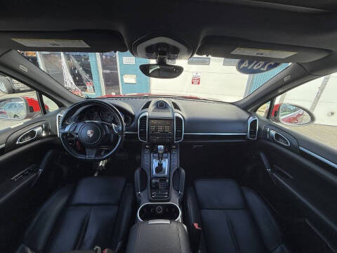 2014 Porsche Cayenne