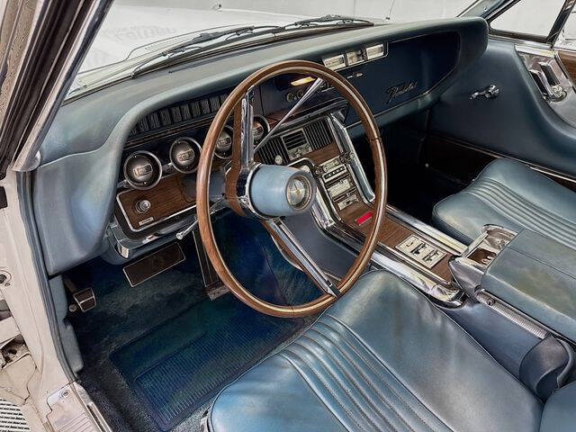 1965 Ford Thunderbird