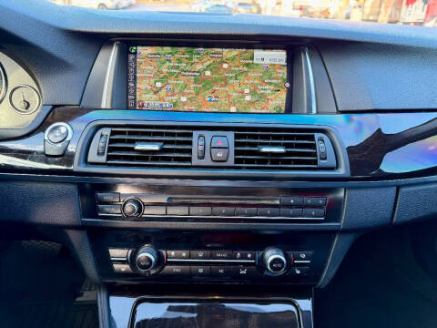 2016 BMW 5 Series 528i