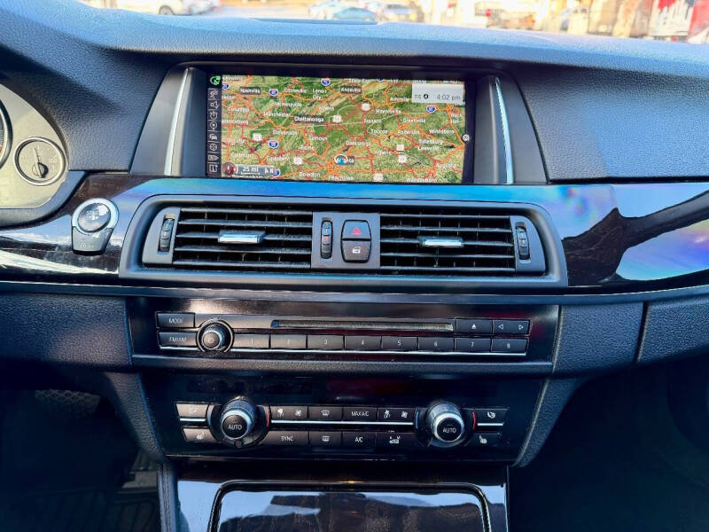 2016 BMW 5 Series 528i