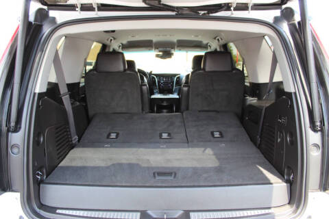 2016 Cadillac Escalade Luxury Collection