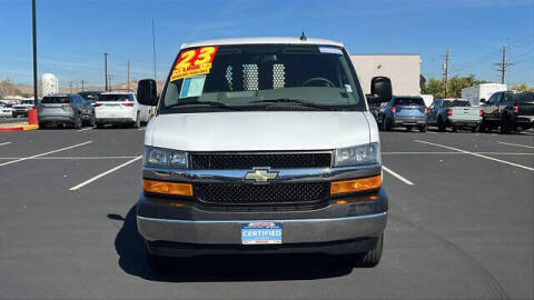 2023 Chevrolet Express 2500