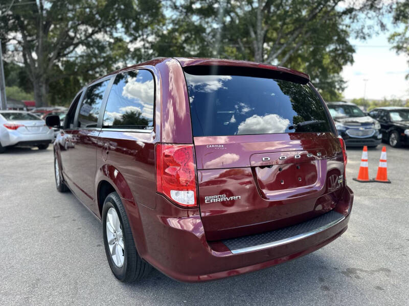 2018 Dodge Grand Caravan SXT - Photo 7