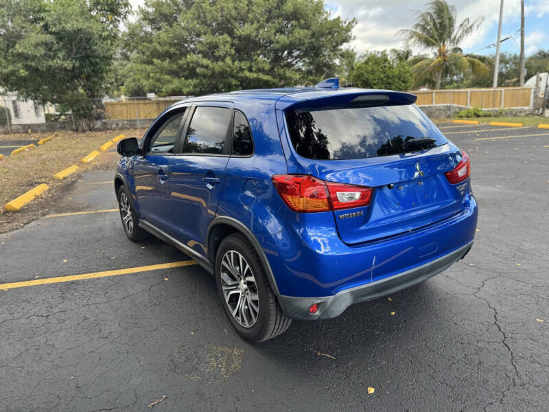 2017 Mitsubishi Outlander Sport 2.4 SE