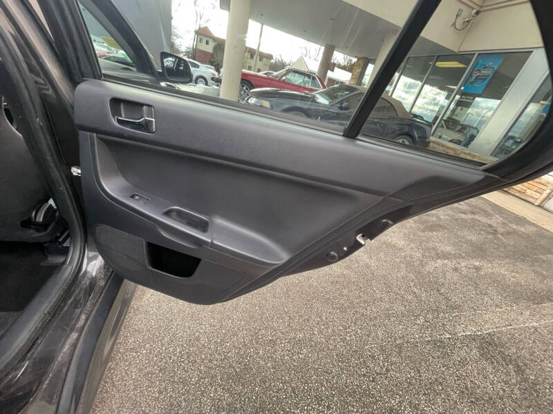 2013 Mitsubishi Lancer Evolution GSR