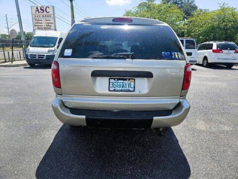 2006 Dodge Grand Caravan SE