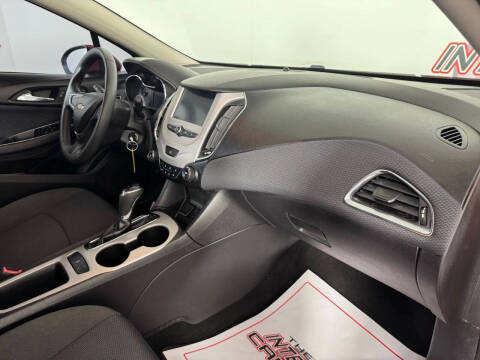 2018 Chevrolet Cruze LS Auto